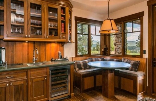Truckee House | Old Greenwood Luxury Home located on the 17th hole w/Northstar views