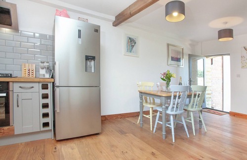 Honiton Cottage | Old Highwood - Piglet Cottage