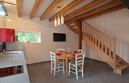 Marchainville Cottage | Old Mill with Terrace in Nature, Pets Allowed