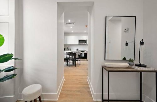 Old Montreal Apartment | Old Montreal Luxury Apartment 6