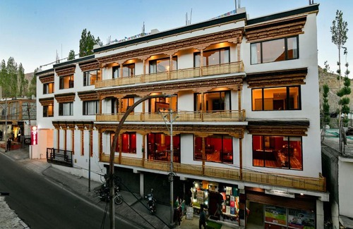 Leh Hotel | Old Road Mansion