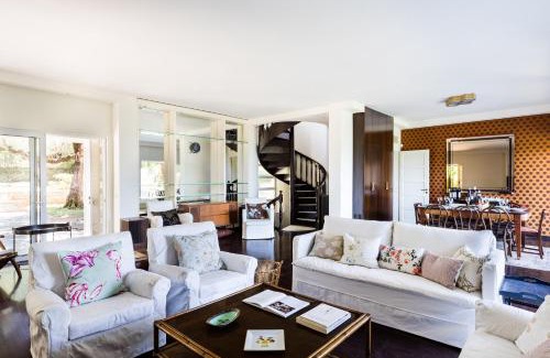 Mikri Mantineia Villa | Old Sport Mansion