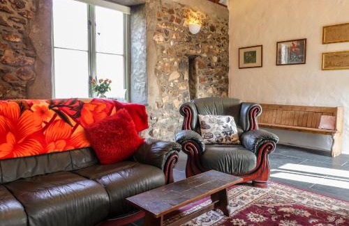 Trefasser House | Old Spot Cottage