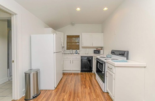Bay St Louis House | Old Town Beach Bungalow~ 2 blocks from Main St. and Beach Blvd.