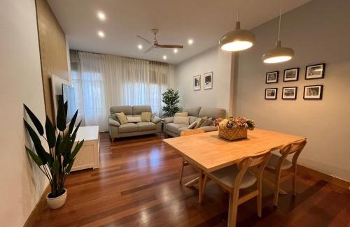 Casco Viejo Apartment | Old Town Core next to Plaza Nueva