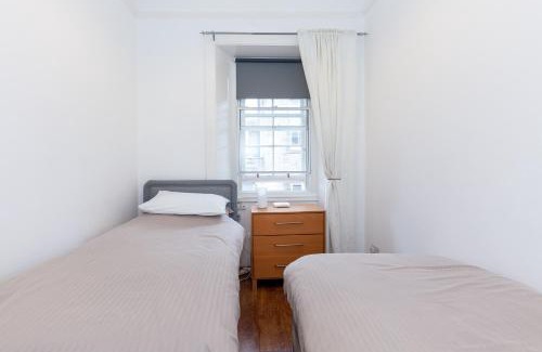 Old Town Apartment | Old Town Edinburgh Apartment close to Castle and Royal Mile