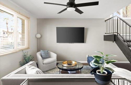 Casa Granada Townhouses House | Old Town Elegance