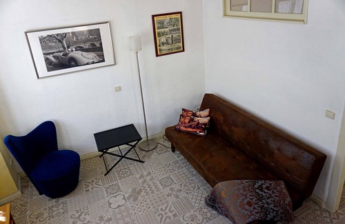 Heidelberg City Centre Apartment | Old town legend - studio for 2-3 people between market square and castle.