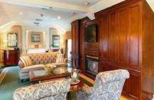 Basking Ridge Hotel | Olde Mill Inn