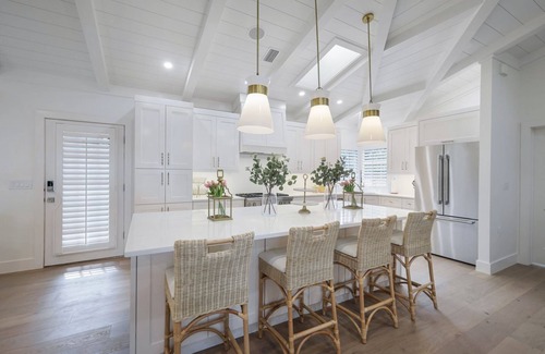 Old Naples House | Olde Naples - William Raveis Rentals