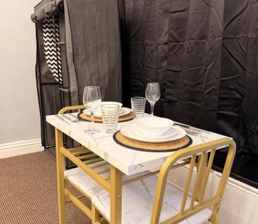 Oldham Apartment | Oldham city centre studio