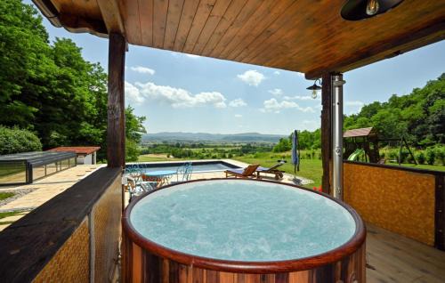 Zlatar Villa | Oldwine House Loznjak by Villas Guide
