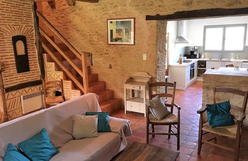 Saint-Amand-de-Coly House | Oléandre is a charming vacation home with private pool.