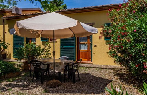 Grosseto Apartment | Oleandro - Agriturismo La Fattoria