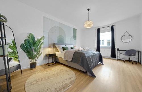Mitte Apartment | OLIVE Apartments - Scandi - Kingsize - Free Parking