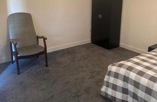 Sittingbourne Apartment | Olives