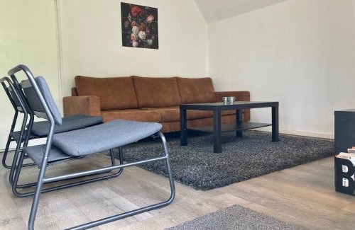 Anjum House | Olivia 6pers House with a private garden close to the National Park Lauwersmeer