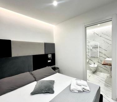 Municipio 3 Apartment | Oltremare Luxury Suites