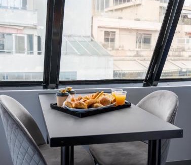 Ampelokipoi Hotel | Olvia Suites