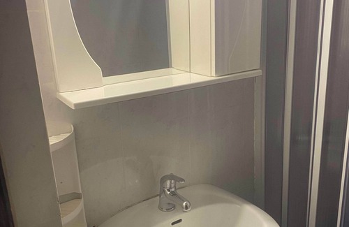 Mytilene Apartment | Olympias Mansion Double w Balcony 103 Alexandriani