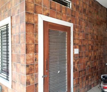 Ujjain Villa | OM SHANTI Home Stay