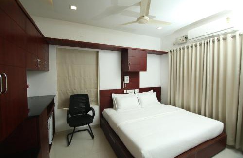 Kochi Hotel | Omnest