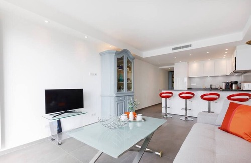 Pointe Croisette Apartment | On la Croisette - 2 beds/2 baths