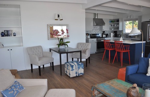 Stinson Beach House | On the Beach! Come walk or just enjoy the view!