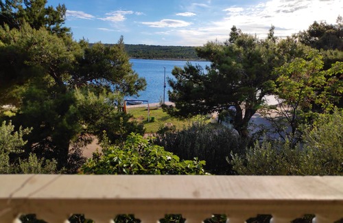 Krusevo Apartment | On the beach in Crna Punta - the ideal place for family vacation in Zadar
