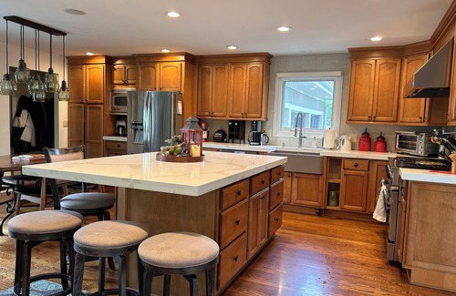 Dublin House | On the course! Rental for The Memorial Tournament. 7,000 sq ft. Bar!