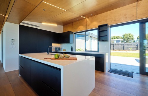 Kaikoura House | On The Edge | Luxury - KK43111a