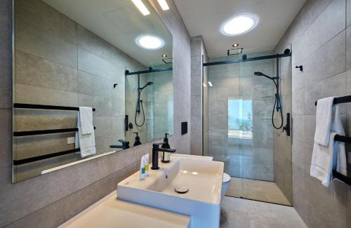 Kaikoura House | On The Edge Luxury