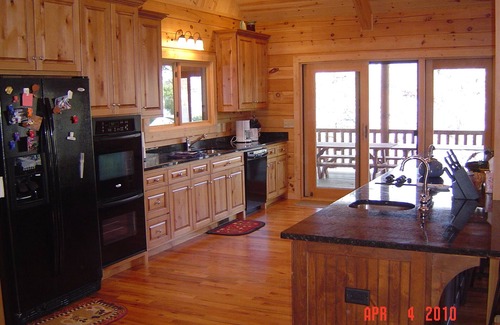 Wiley Cabin | On the Point: Sept.- Nov. incl Thnxgvng Discount! 3+ Nite special! 6 B/R,4.5 Bth