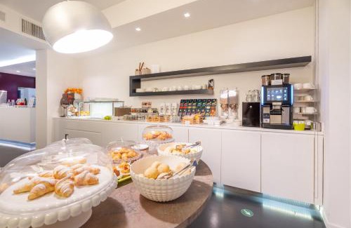 Arco Hotel | On The Rock
