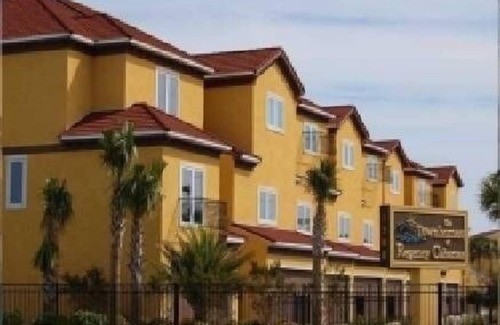 Pensacola Beach House | On The Sugar White Sands of Pensacola Beach-