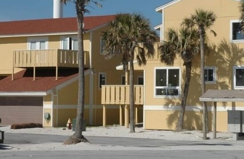 Pensacola Beach House | On The Sugar White Sands of Pensacola Beach-