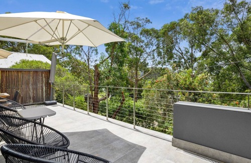 Lorne Apartment | One At Eight - Pure Class, Perfect Location