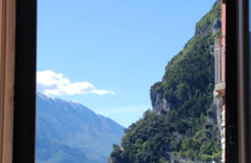 Riva del Garda Apartment | One-Bedroom Apartment with Lake View with Terrace