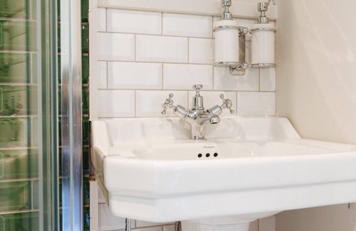 Cambridge City Centre Apartment | One bedroom apartment at Regency Guest House