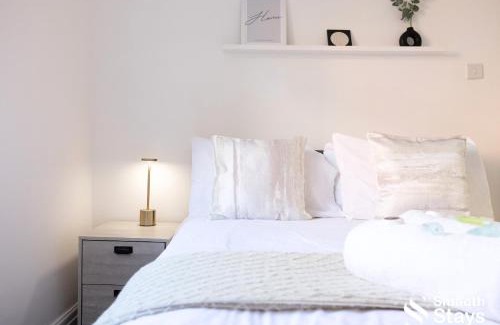 Preston Apartment | One Bedroom Apartment At Smooth Stays Short Lets & Serviced Accommodation Preston With Parking Near Train Station