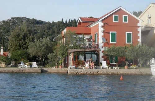 Blace Apartment | One bedroom apartment near beach Blace, Neretva Delta - Ušće Neretve (A-16068-b)