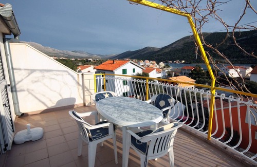 Grebastica Apartment | One bedroom apartment with terrace and sea view Grebaštica, Šibenik (A-4867-b)