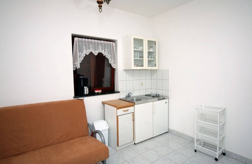 Grebastica Apartment | One bedroom apartment with terrace Grebaštica, Šibenik (A-4867-d)