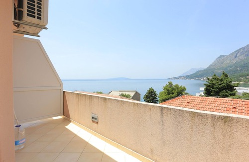 Gradac Apartment | One bedroom apartment with balcony and sea view Gradac, Makarska (A-21172-b)