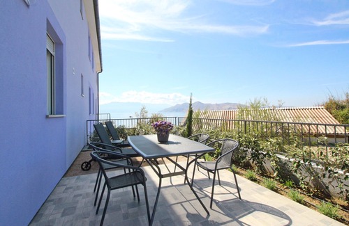 Baska Apartment | One bedroom apartment with terrace and sea view Baška, Krk (A-18824-d)