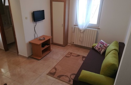 Vinez Apartment | One bedroom apartment with terrace Vinež, Labin (A-11851-a)