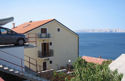 Senj Apartment | One bedroom apartment with balcony and sea view Senj (A-15376-a)
