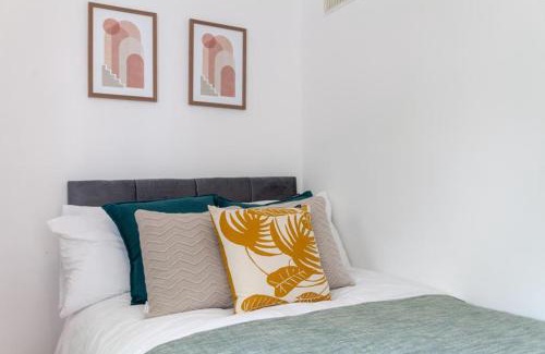 Lambeth Apartment | One bedroom flat in the heart of Brixton