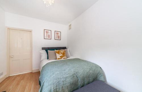 Lambeth Apartment | One bedroom flat in the heart of Brixton