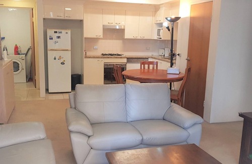Chatswood Apartment | One Bedroom Furnished H